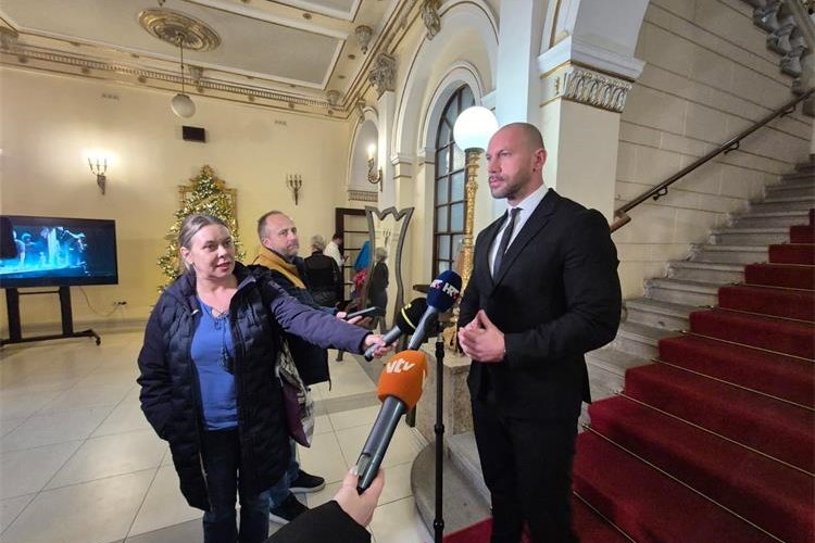 Slika /slike/00 MINISTAR HABIJAN/HN_20251205334101.jpg